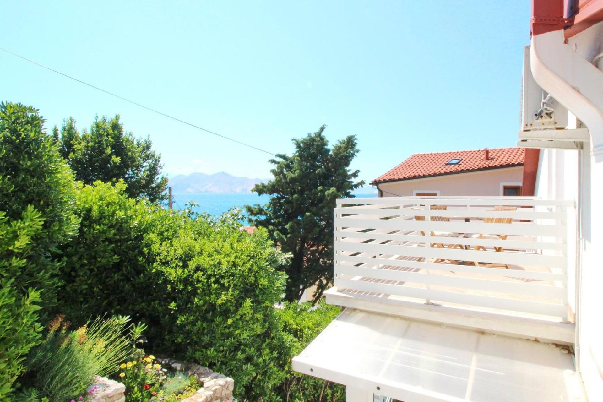 Apartments Silvija Cubranic Baška Eksteriør bilde