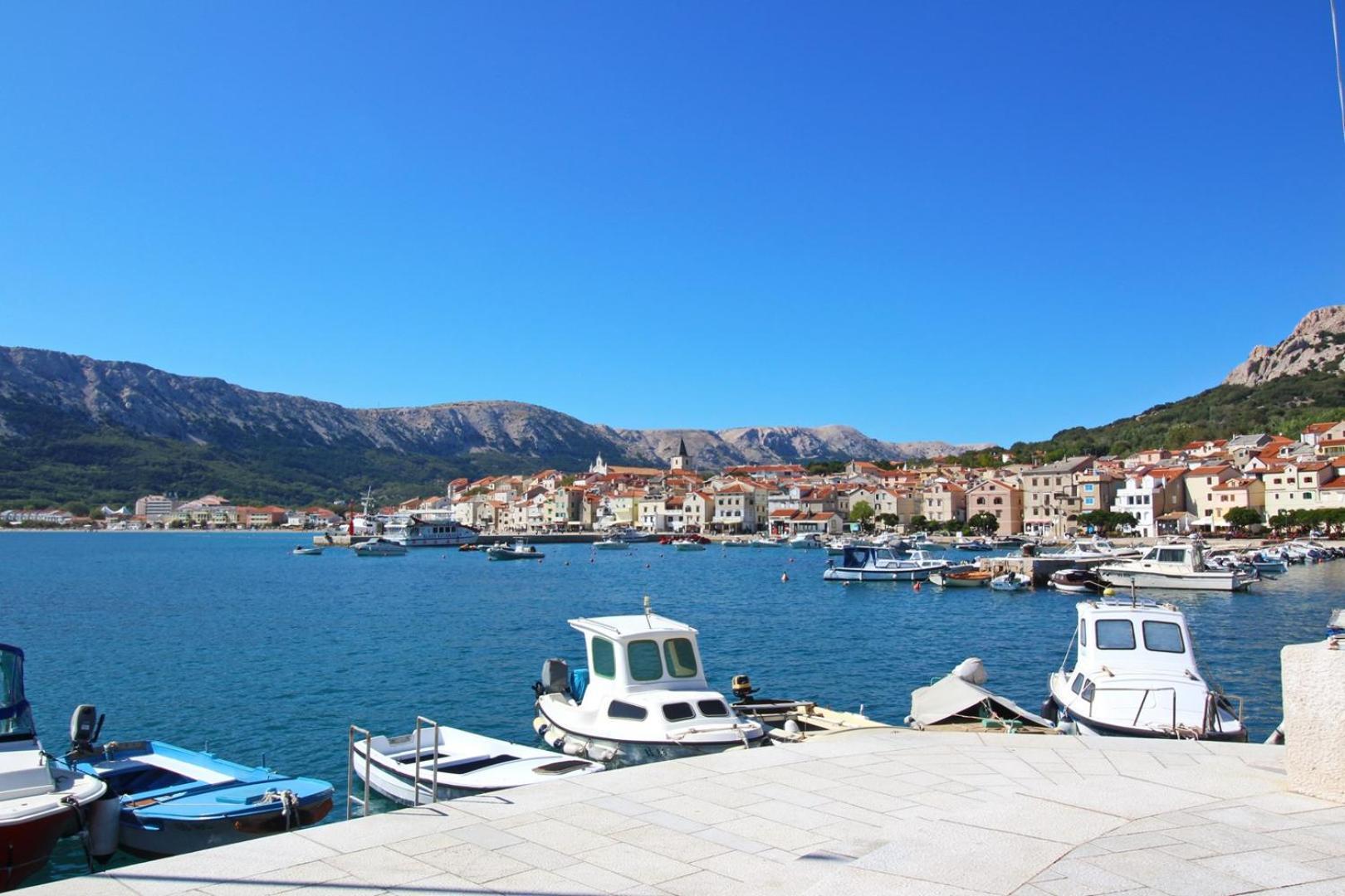 Apartments Silvija Cubranic Baška Eksteriør bilde